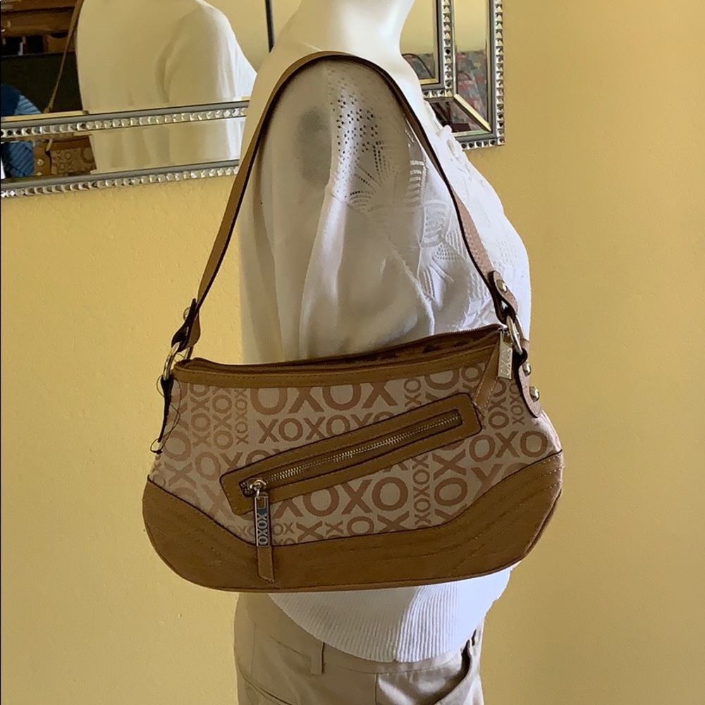 Super cute XOXO bag! New  w/unattached tags